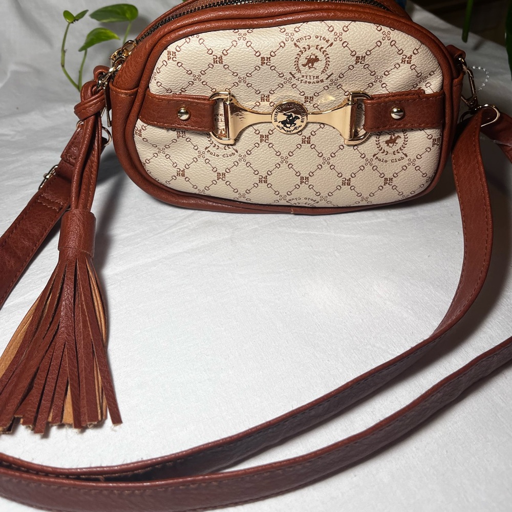 Beverly Hills Polo Club BHPC shoulder bag in cream and brown vegan leather
